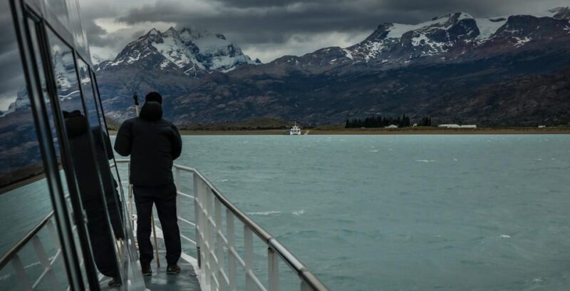El Calafate: Glacier Cruise & Trekking at Estancia Cristina - Key Points