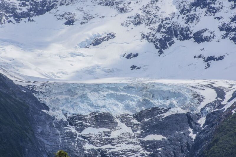 El Calafate: Hanging Glaciers, Cascade, and Forest Hike - Itinerary and Experience Highlights