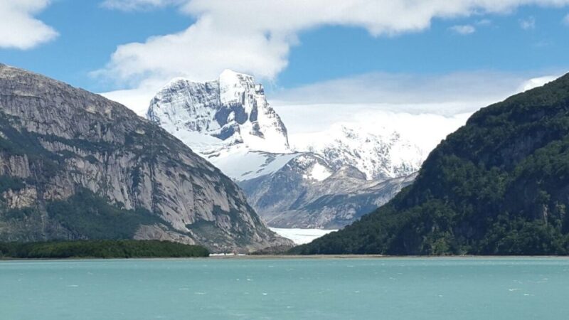 El Calafate: Hanging Glaciers, Cascade, and Forest Hike - Participant Requirements