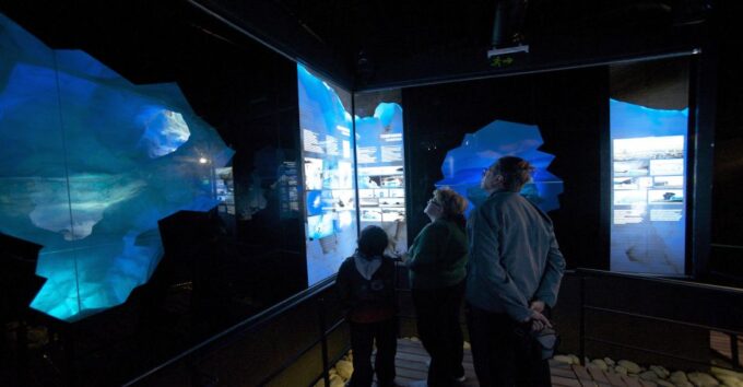 El Calafate: Perito Moreno Glacier, Boat Cruise & Glaciarium - Frequently Asked Questions