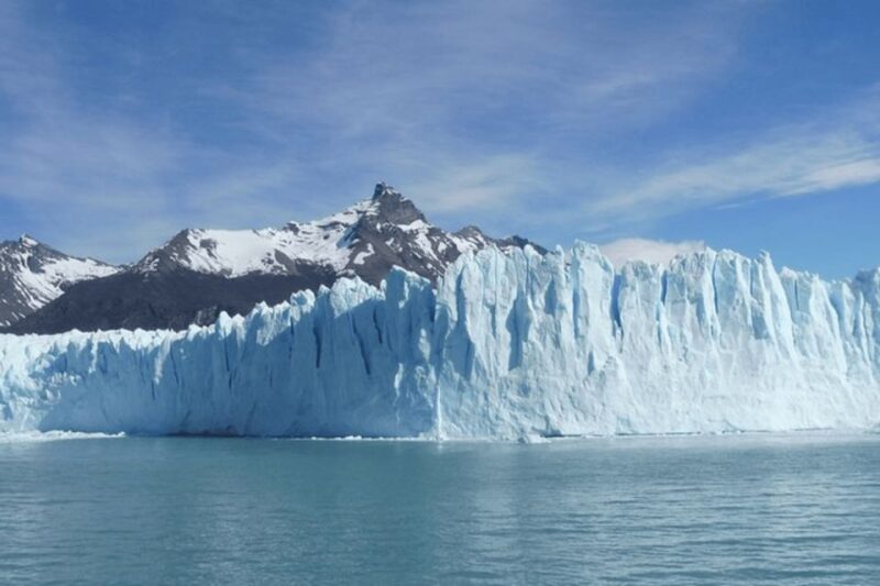 El Calafate: Perito Moreno Glacier Guided Day Tour & Sailing - Key Points