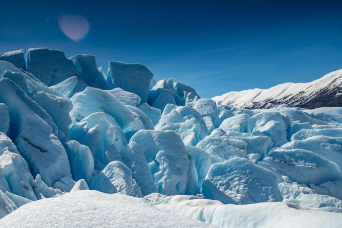 El Calafate: Perito Moreno Glacier Mini Trek With Transfer - Inclusions and Exclusions