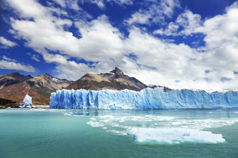 El Calafate: Perito Moreno Glacier Trekking Tour and Cruise - Itinerary Details