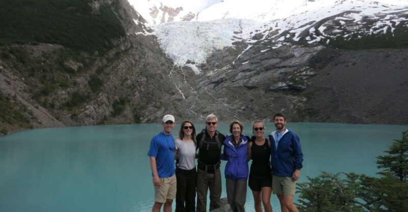 El Chaltén: Full-Day Sailing and Hike Tour - Panoramic Views and Experiences
