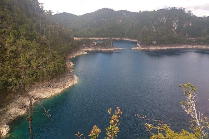 El Chiflon Waterfalls and Montebello Lakes Day Trip From Tuxtla Gutiérrez - Border Crossing Opportunity