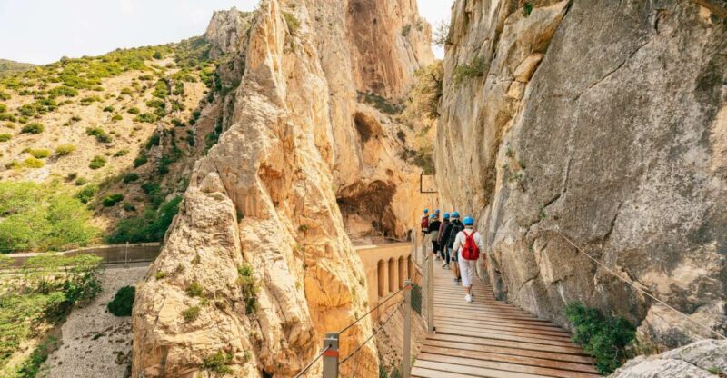 El Chorro: Caminito Del Rey Guided Tour With Shuttle Bus - Included and Excluded