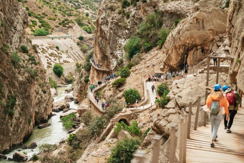 El Chorro: Caminito Del Rey Guided Tour With Shuttle Bus - Meeting Point and Requirements
