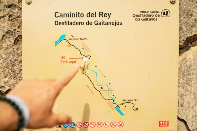 El Chorro: Caminito Del Rey Guided Tour With Shuttle Bus - Important Considerations