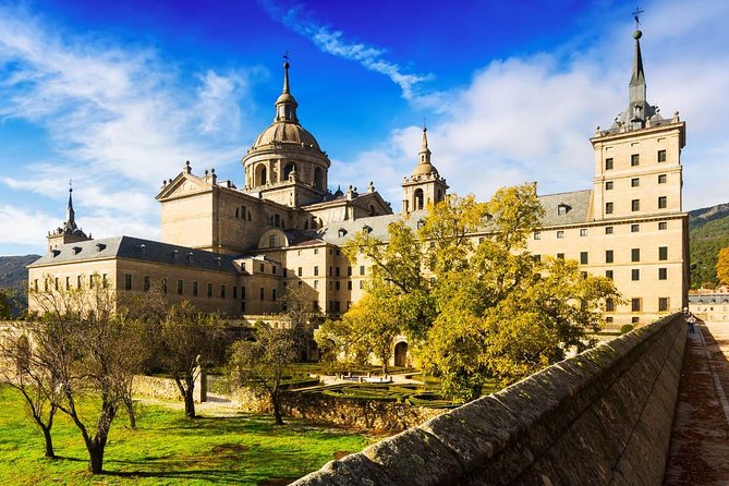 El Escorial and Valley of the Fallen Private Tour - Highlights of the Private Tour