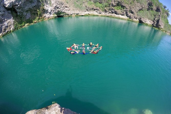 El Meco Waterfall and El Salto Waterfall Tour - Accessibility Features