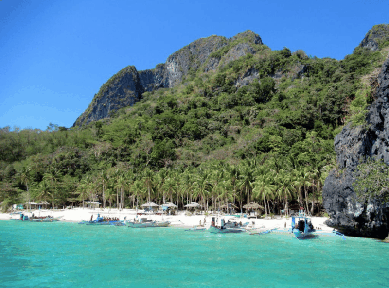 El Nido: Boat Taxi to Seven Commandos or Paradise Beach - Key Points