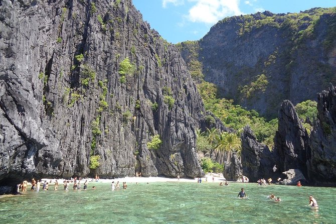 El Nido Island Hopping Tour a With Lunch - Activities and Inclusions