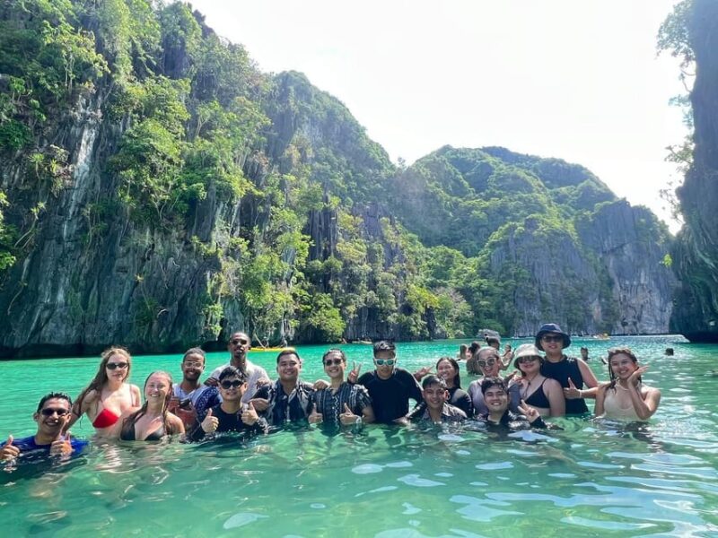 EL Nido: Private Island Hopping Tour C W/Buffet LUNCH - Key Points