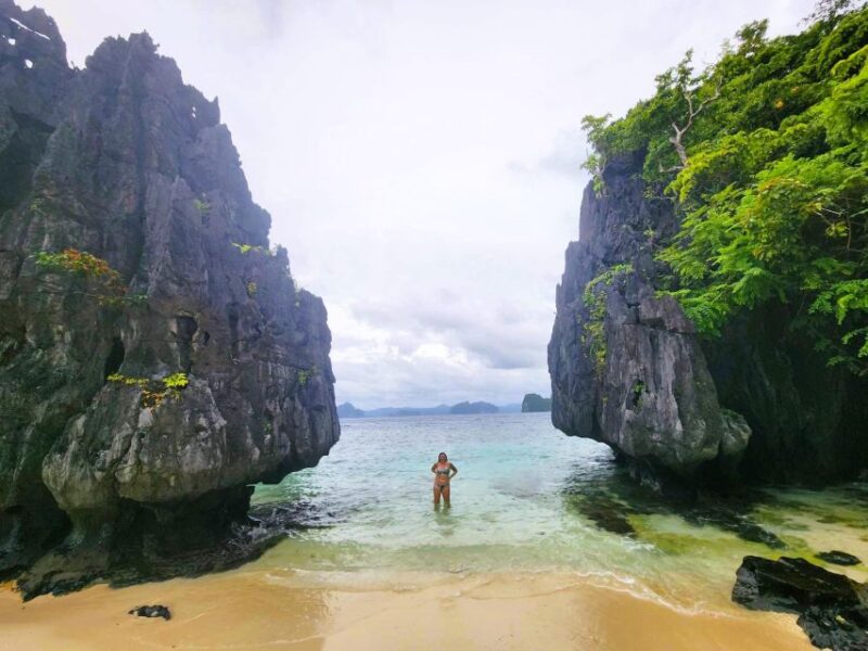 El Nido Private Lagoon Tour - Tour a W/ Island Lunch - Seven Commandos Beach