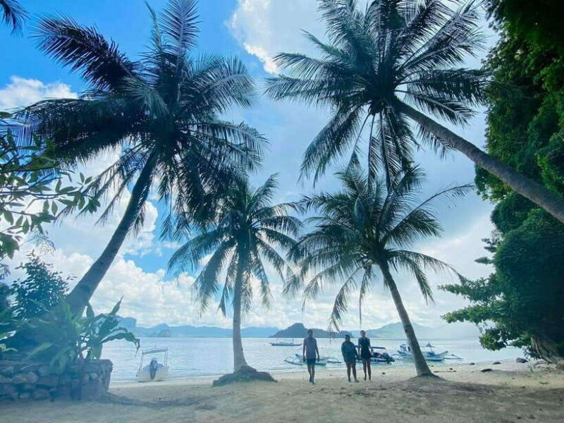 El Nido: Private Tour B with Snake Island and Caves - Frequently Asked Questions