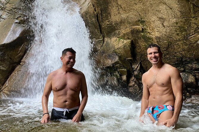 El Nogalito Mountain and Waterfall Half-Day Hiking Tour - Exploring El Nogalito River