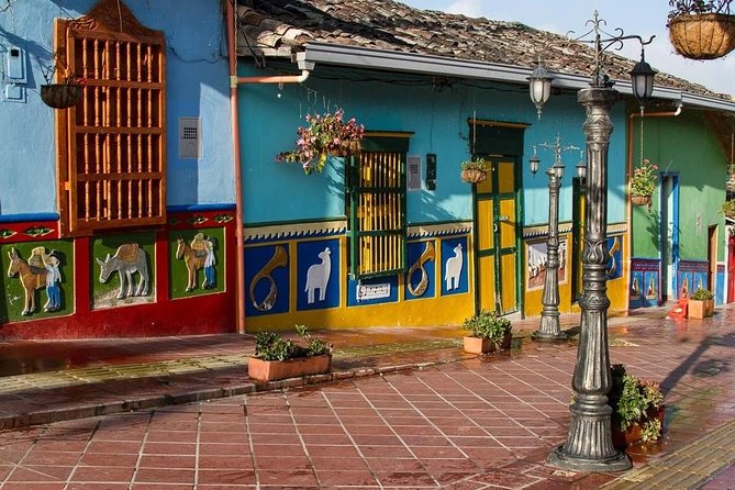 El Peñol and Guatape Private Tour From Medellin - Itinerary and Attractions