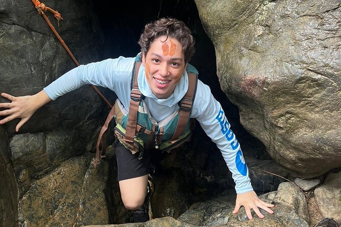 El Yunque Private Hiking and Waterfall Tour With Transport - Safety Considerations and Guidelines