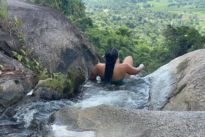 El Yunque Rainforest Hike and Luquillo Beach Tour - Scenic Viewpoints and Natural Pools