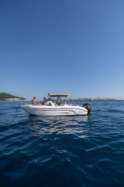 Elafiti Islands: Boat Tour With an Experienced Skipper - Exploring the Elafiti Islands