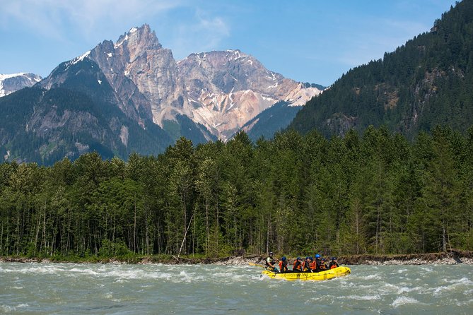 Elaho Whitewater Experience - Highlights of the Squamish Valley