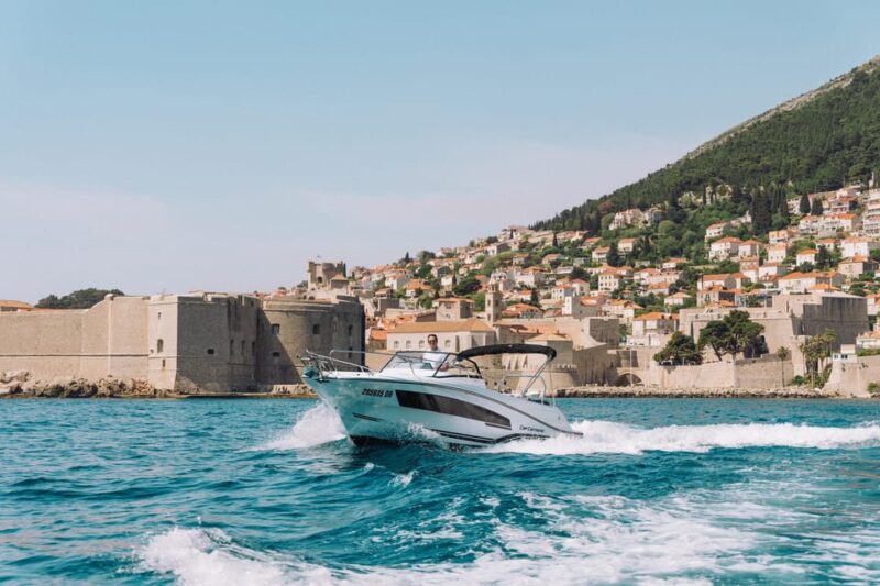 Elaphite Islands: Private Boat Tour (Cap Camarat 7.5wa) - Included Amenities