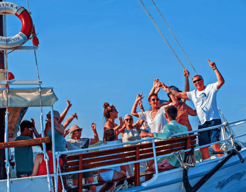 Elaphiti Islands Group Boat Tour - Beverages Offered