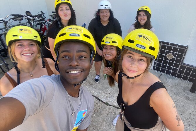 Electric Bike Tour With Free Application for Navigation - Navigating the Tour With the Mobile App