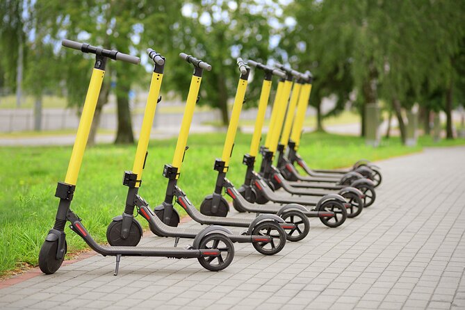 Electric Scooter Rent in Rome - Rental Inclusions and Provisions