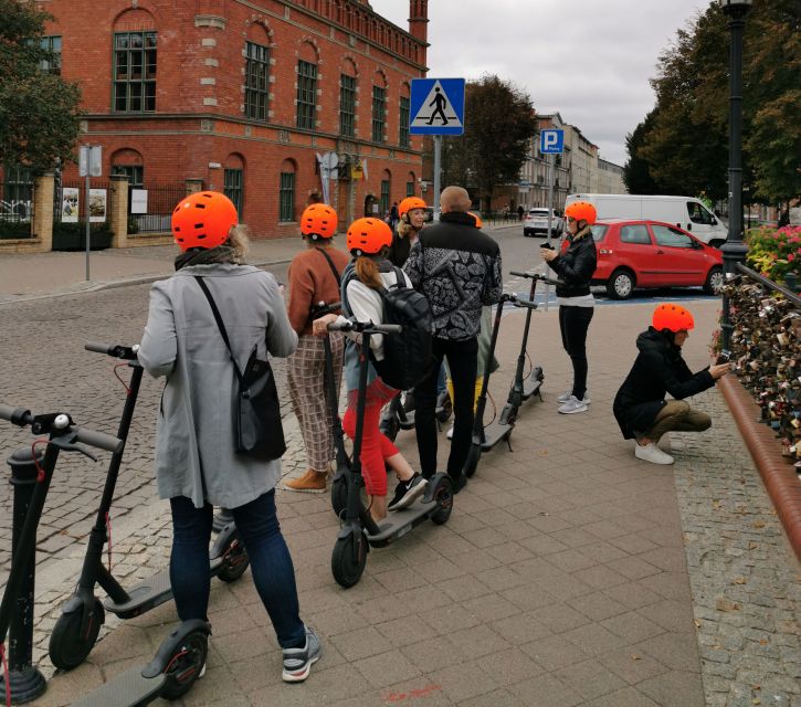Electric Scooter Tour: Old Town Tour - 2-Hours of Magic! - Meeting Point and Languages