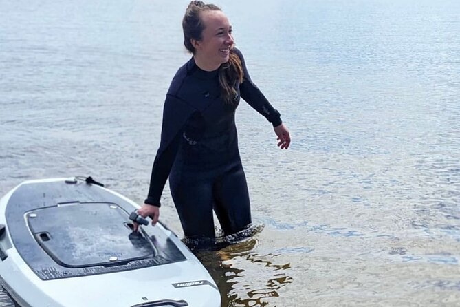 Electric Surfboard Private Lesson - Winter Friendly (Wetsuit) - Waterproof Bluetooth Microphone