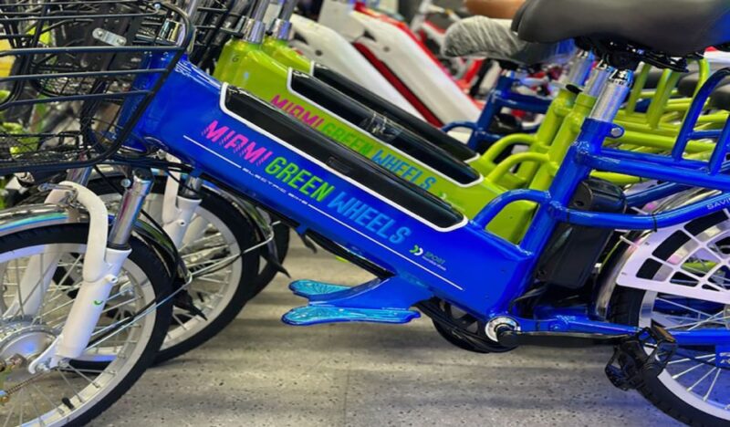 Electric Tandem Bike Rental in Miami Beach - Meeting Point and Language