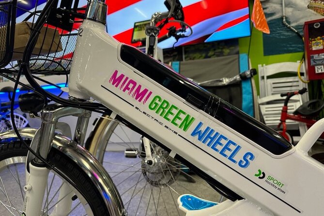 Electric Tandem Bike Rental in South Beach - Preparing for the Ride