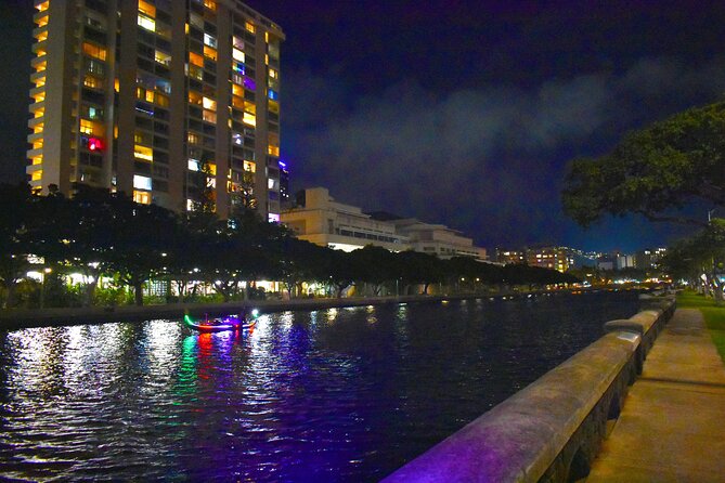 Elegant Evening Date Night Gondola Cruise in Waikiki - Additional Tour Information
