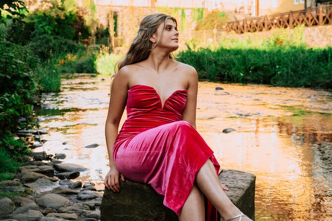 Elegant Professional Private Photoshoot Tour in Edinburgh - Picturesque Meeting Point