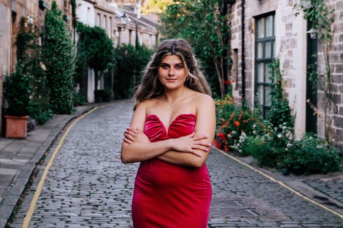 Elegant Professional Private Photoshoot Tour in Edinburgh - Transportation Accessibility