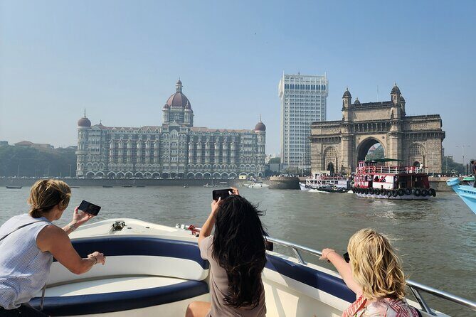 Elephanta Caves Private Tour by Speedboat - Fast & Luxurious - Why Choose a Speedboat Over a Ferry?