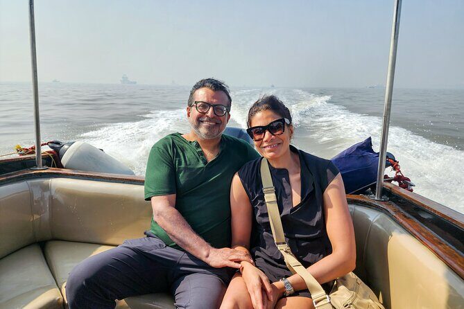 Elephanta Caves Private Tour by Speedboat - Fast & Luxurious - Exploring the Elephanta Caves