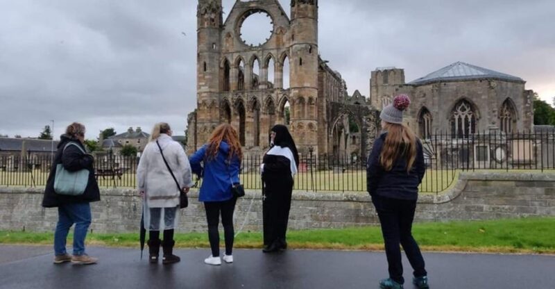 Elgin: Cathedral Interior Guided Tour - Key Points