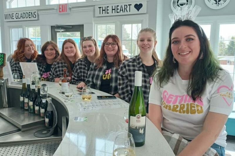 Elk Rapids: Torch Lake Area Movie Star Wine Tour (No Bus) - Who Will Love This Tour?