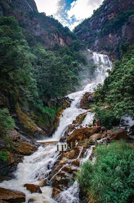Ella: Ella Rock, 9 Arch, Little Adams Peak, & Waterfall Tour - Kithalella View Point