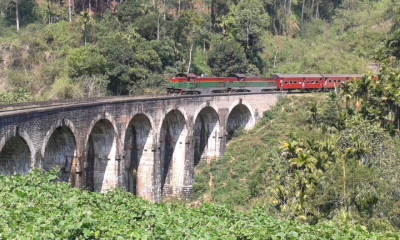 Ella: Hike to Little Adam's Peak the Nine Arches Bridge - Nine Arches Bridge