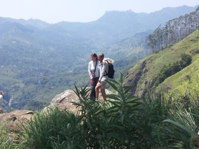 Ella: Hike to Little Adam's Peak the Nine Arches Bridge - Customer Feedback and Rating