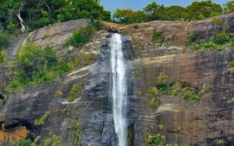Ella: Ravana and Upper Diyaluma Falls Guided Tour - FAQ