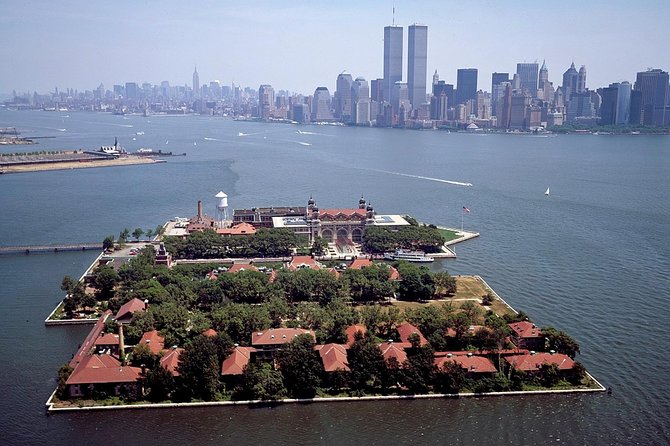 Ellis Island Statue of Liberty Roundtrip Ferry Ride - What to Expect on the Tour