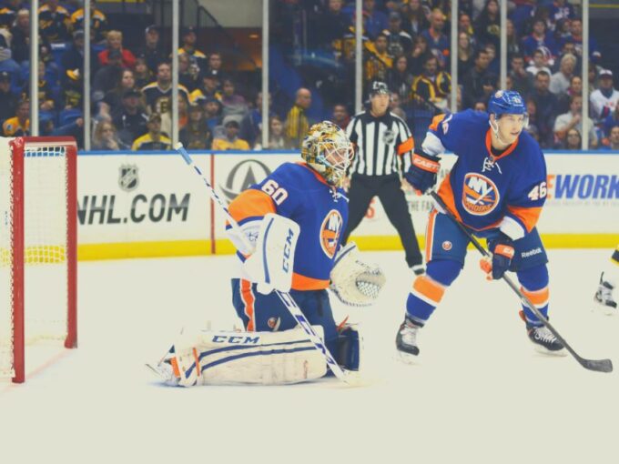 Elmont: New York Islanders UBS Arena Ice Hockey Game Ticket - Getting to the Arena
