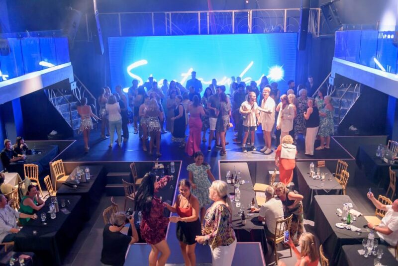 Elounda: Alar Spectacular Dinner Show With Transfer - Logistics and Accessibility