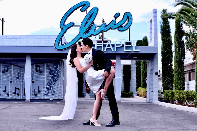 Elvis Chapel Wedding and Vow Renewal - Meeting Point and Accessibility