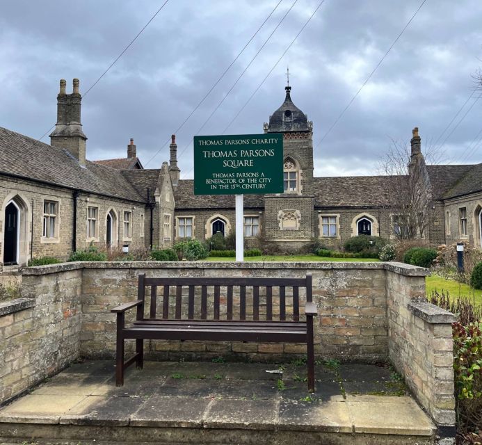 Ely: Local Highlights Smartphone Audio Guide - GPS-Enabled Audio Playback