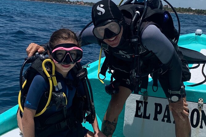 “Set out on a Professional and Passionate Scuba Diving Adventure! - Discover the Wonders of the Reef